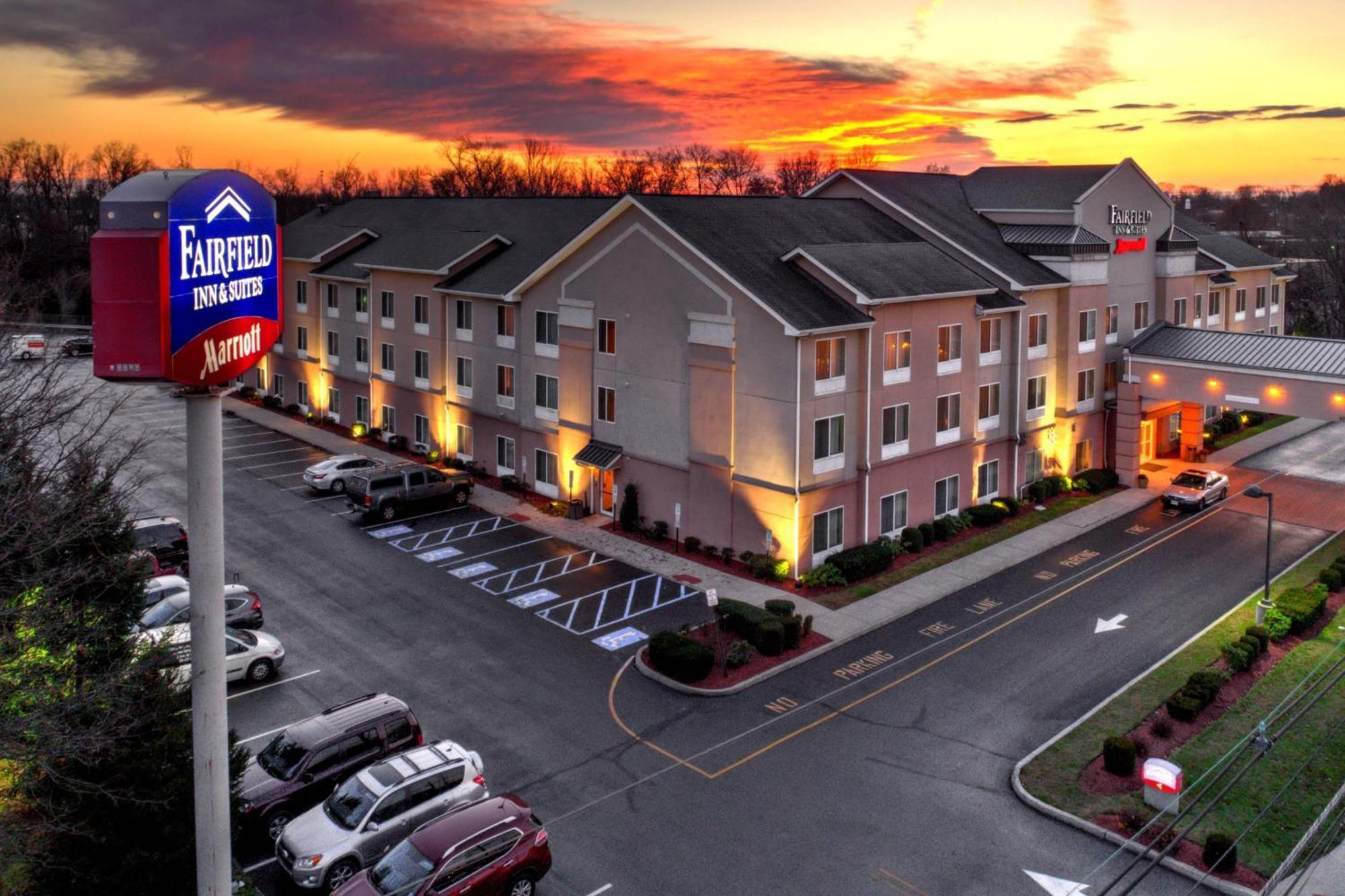 Fairfield Inn & Suites By Marriott Edison - South Plainfield Zewnętrze zdjęcie