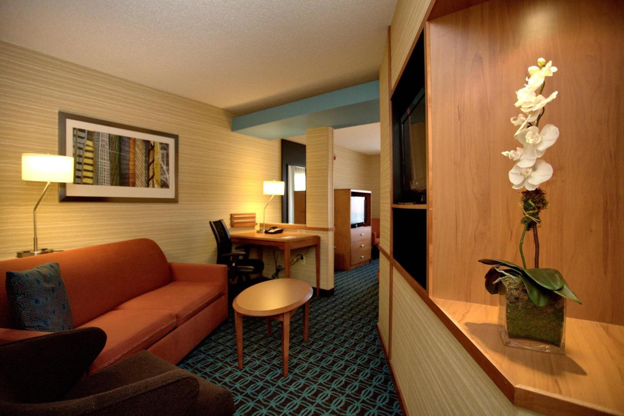 Fairfield Inn & Suites By Marriott Edison - South Plainfield Zewnętrze zdjęcie