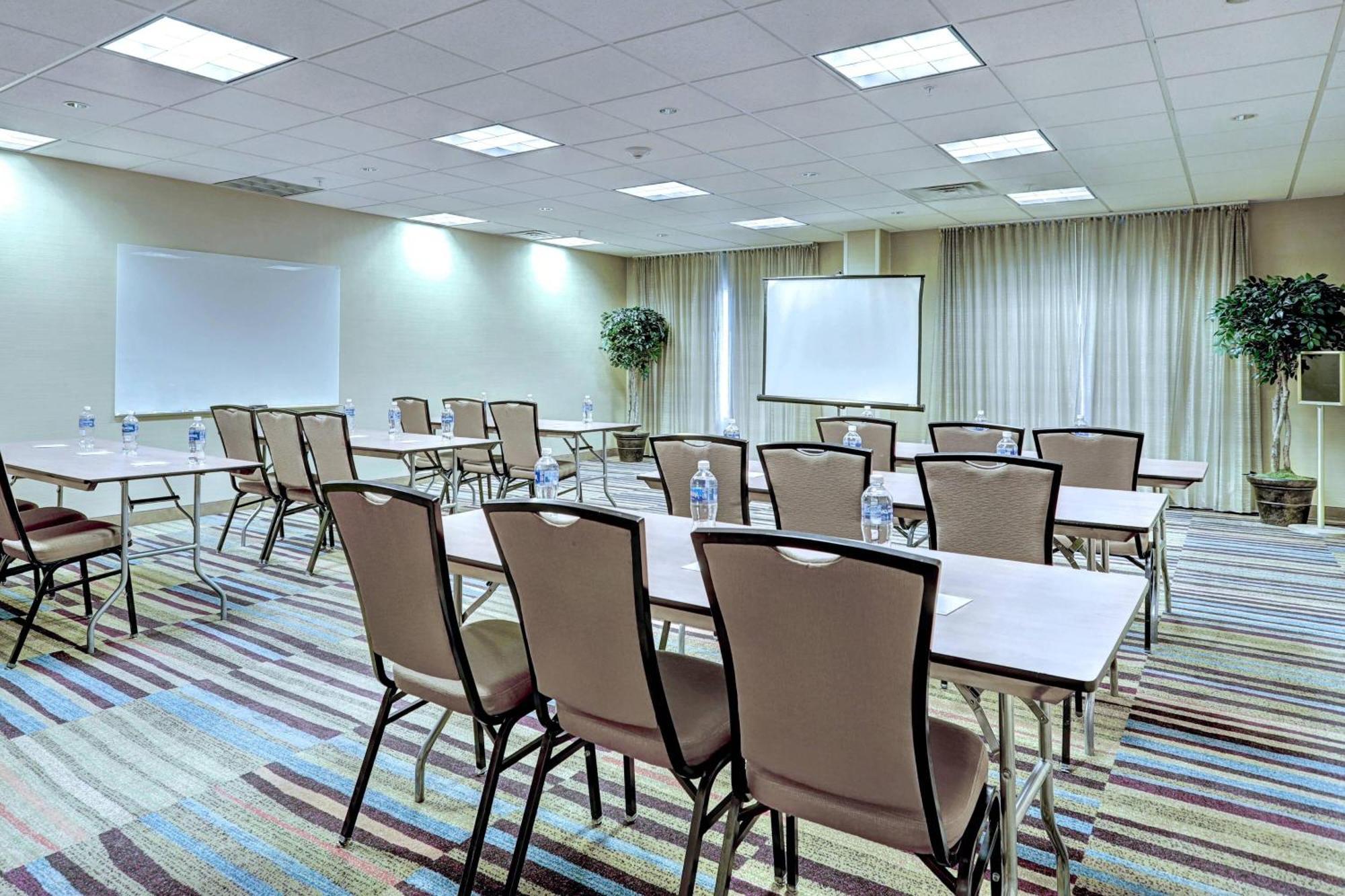 Fairfield Inn & Suites By Marriott Edison - South Plainfield Zewnętrze zdjęcie