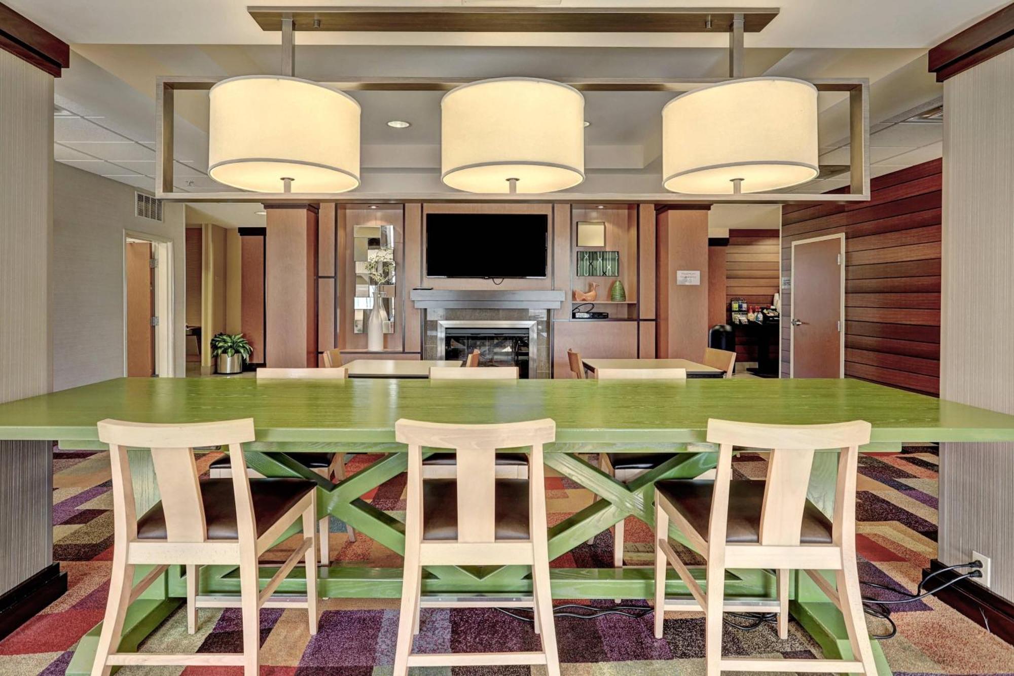Fairfield Inn & Suites By Marriott Edison - South Plainfield Zewnętrze zdjęcie